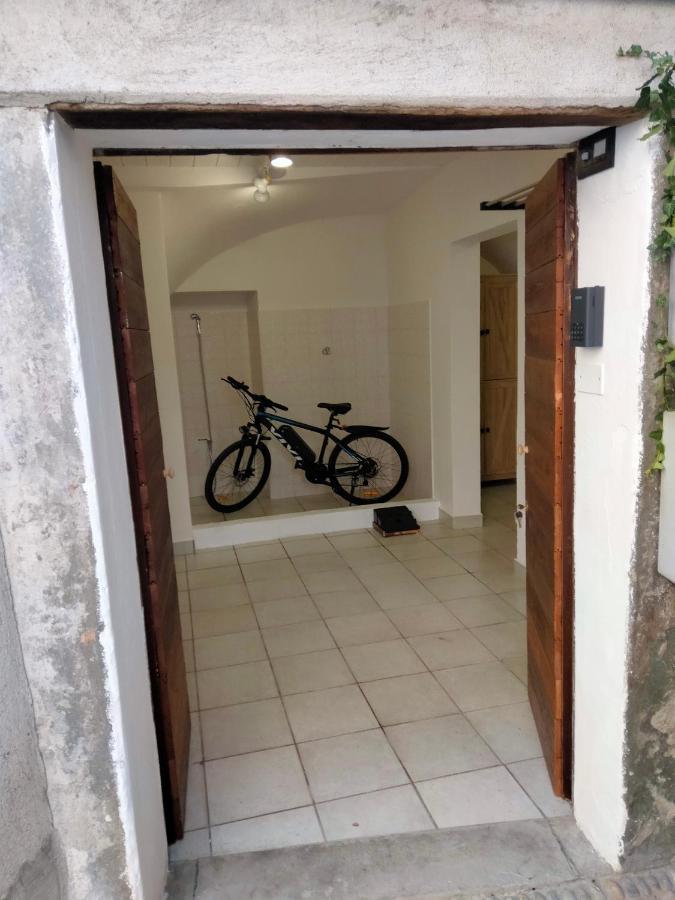 Casa Storta - Cycle Garage Con Biciclette Vila Pisogne Exterior foto